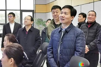 市领导检查安全生产工作